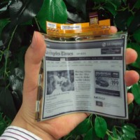 LG Mass Producing High-Def Flexible Electronic Paper for eBook Readers LG ePaper
