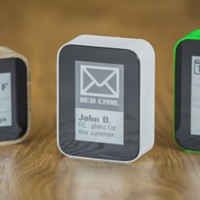 Displio: A Small E Ink Display Wi-Fi Widget Displio