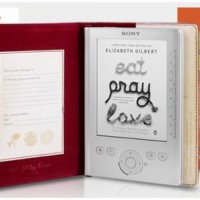 Limited Edition Sony Pocket Bundle Sony Pocket: Eat, Pray, Love Theme