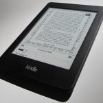 Kindle Paperwhite 2 nhẹ