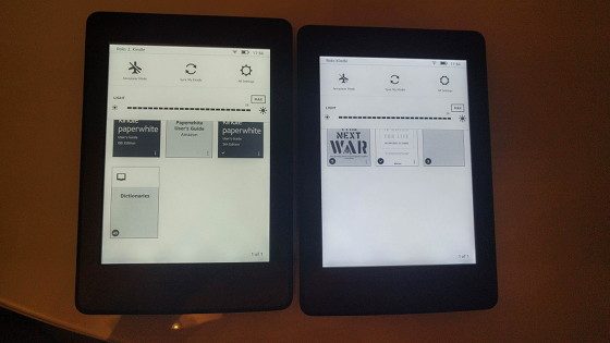 Kindle Frontlight Color Difference