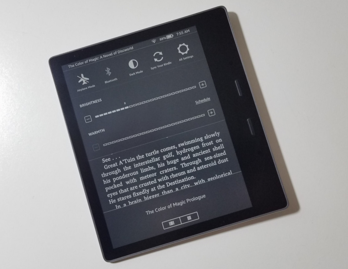 Chế độ tối Kindle - Trải nghiệm độc đáo với chế độ tối Kindle, giúp bảo vệ mắt và mang lại trải nghiệm đọc sách thoải mái hơn cho bạn.
